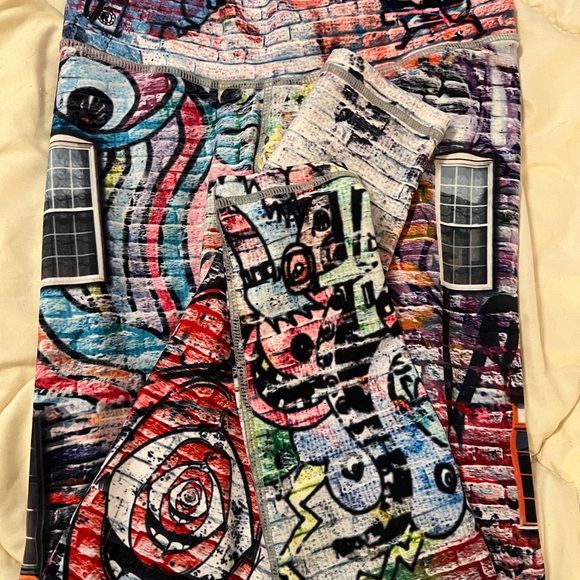 Niyama Sol Super Rare London Calling S 
Leggings - Picture 7 of 7